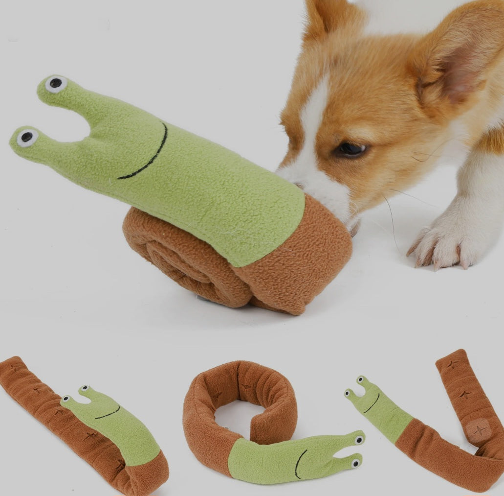 Injoya Snail Roll Up Snuffle Dog & Cat Toy
