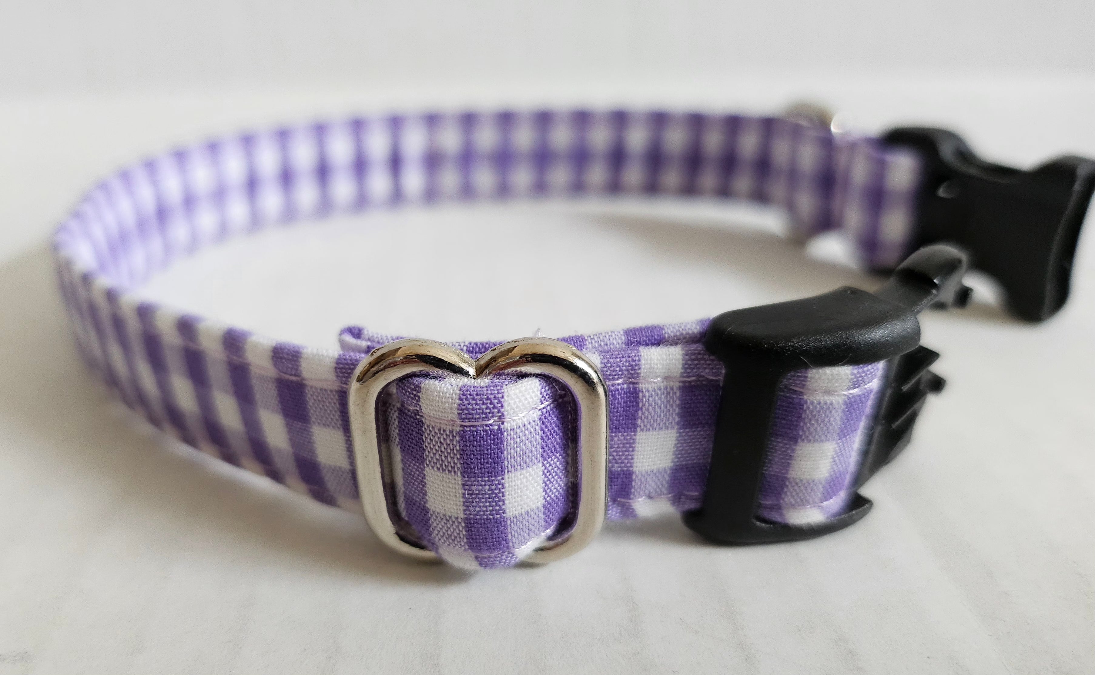 Wag More Gingham Dog Collar Small