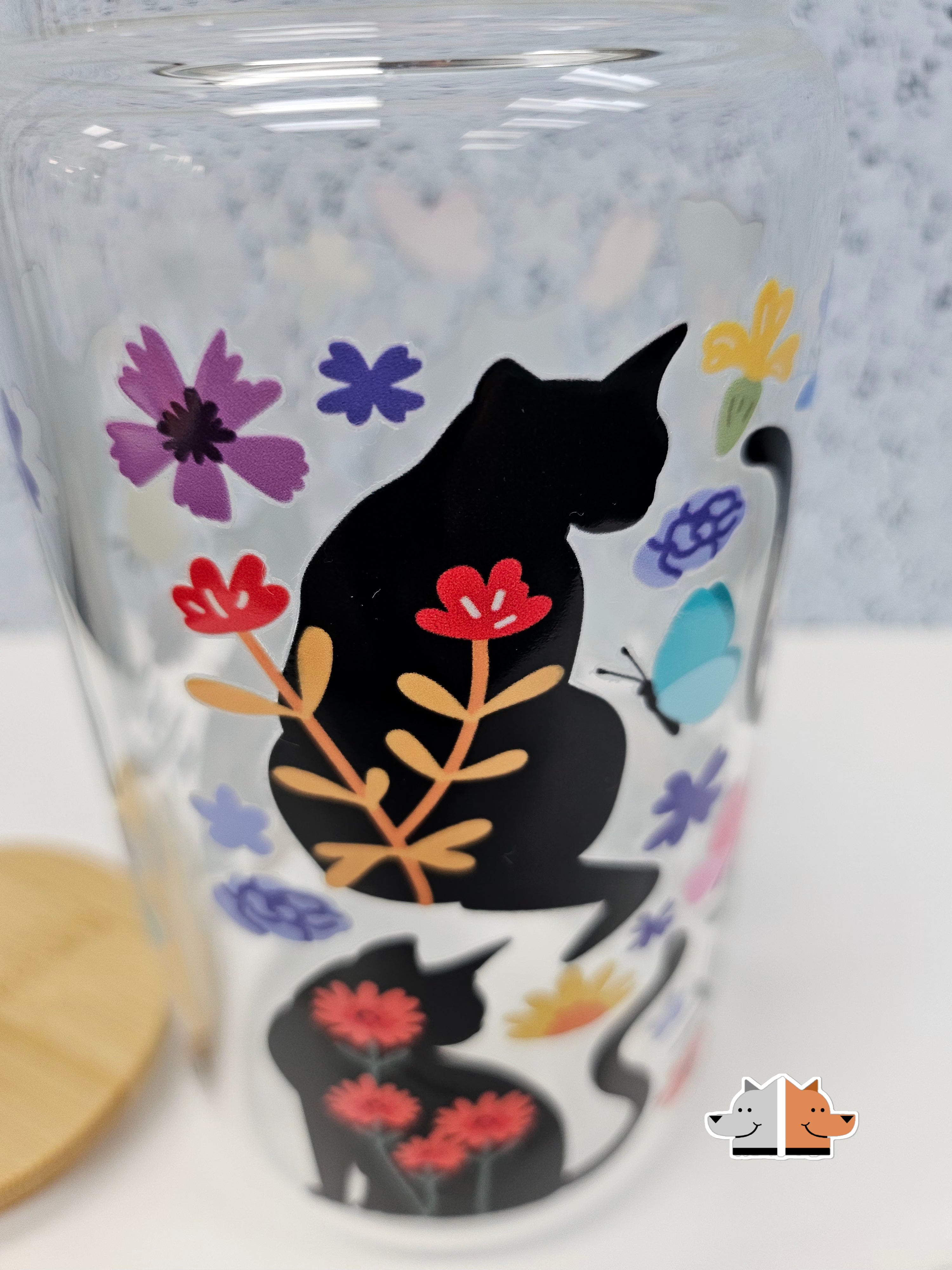 Silhouette Cats Glass Can with Bamboo Lid & Glass Straw 16 oz