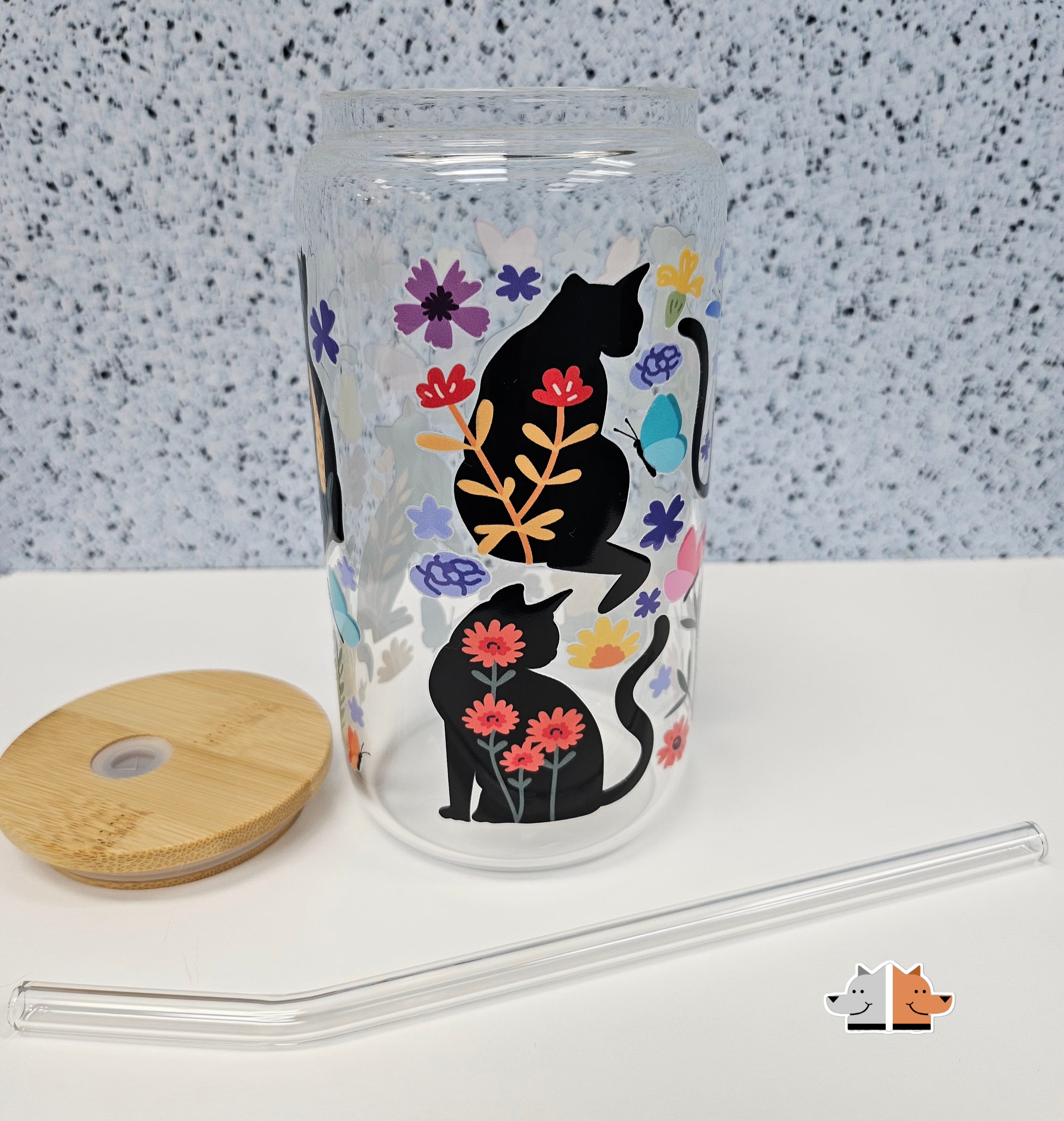 Silhouette Cats Glass Can with Bamboo Lid & Glass Straw 16 oz