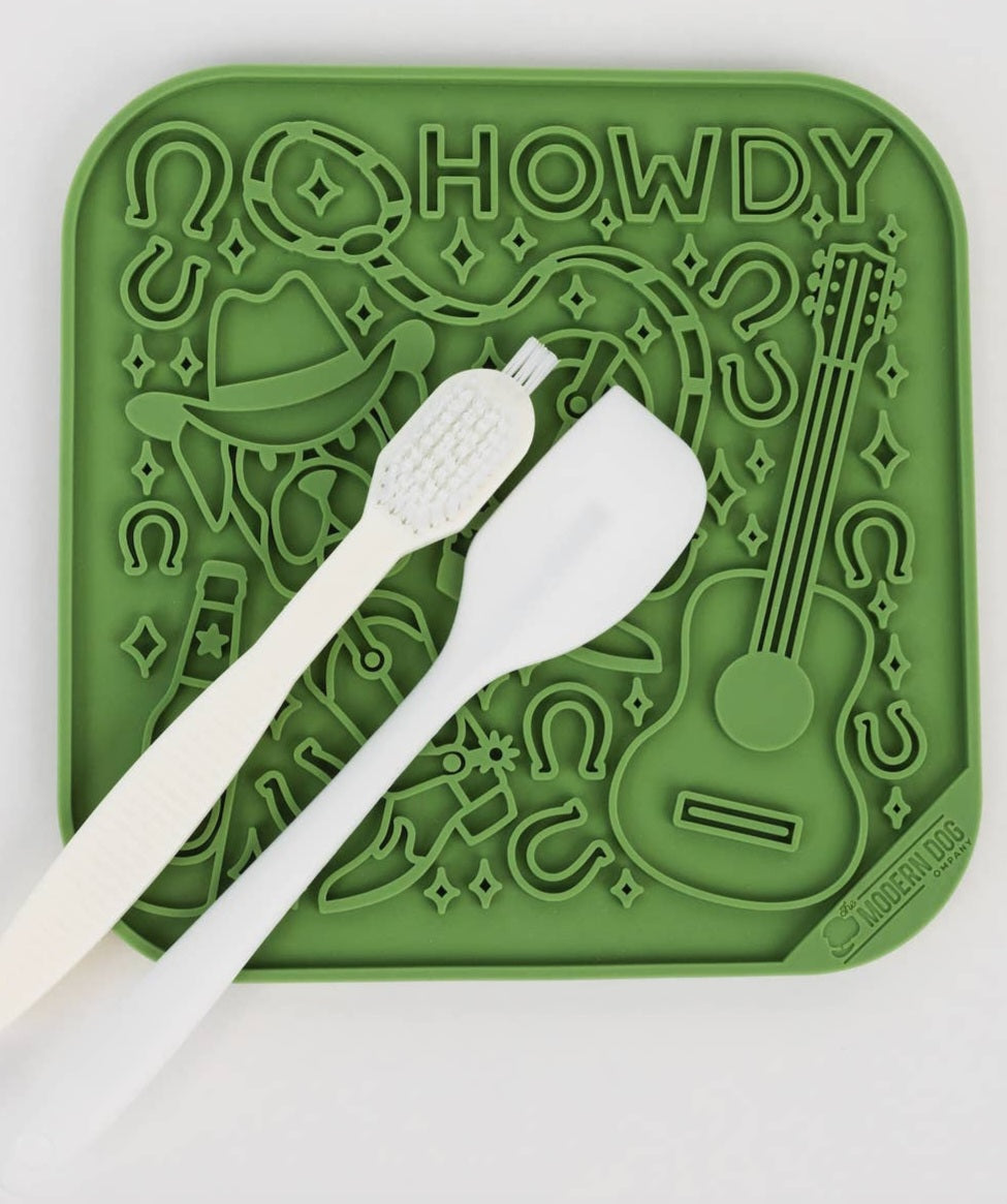 The Modern Dog Co | Howdy Lick Mat | Green