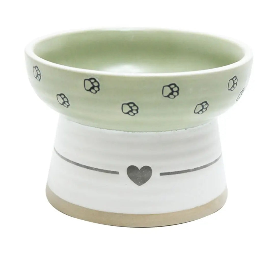 Heart Ring 4.4" Pedestal Pet Bowl
